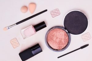 The Chemistry Behind Mineral Makeup